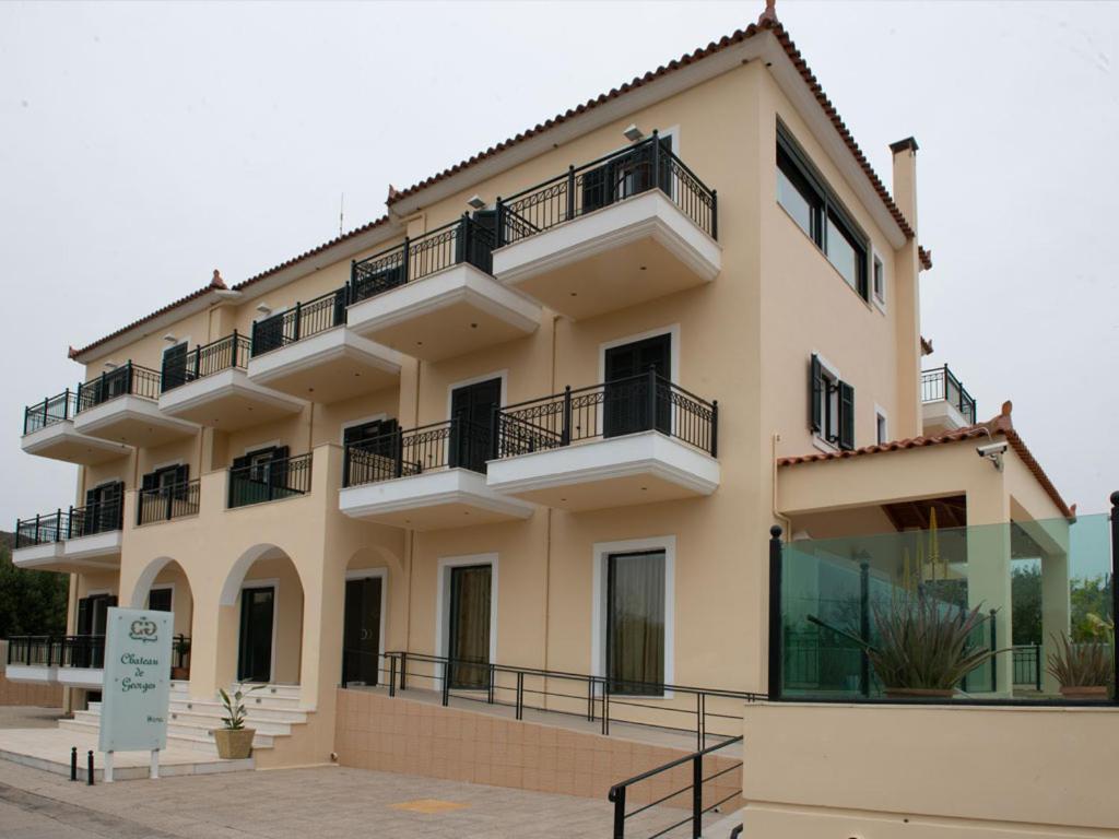 Chateau De Georges Hotel Gythio